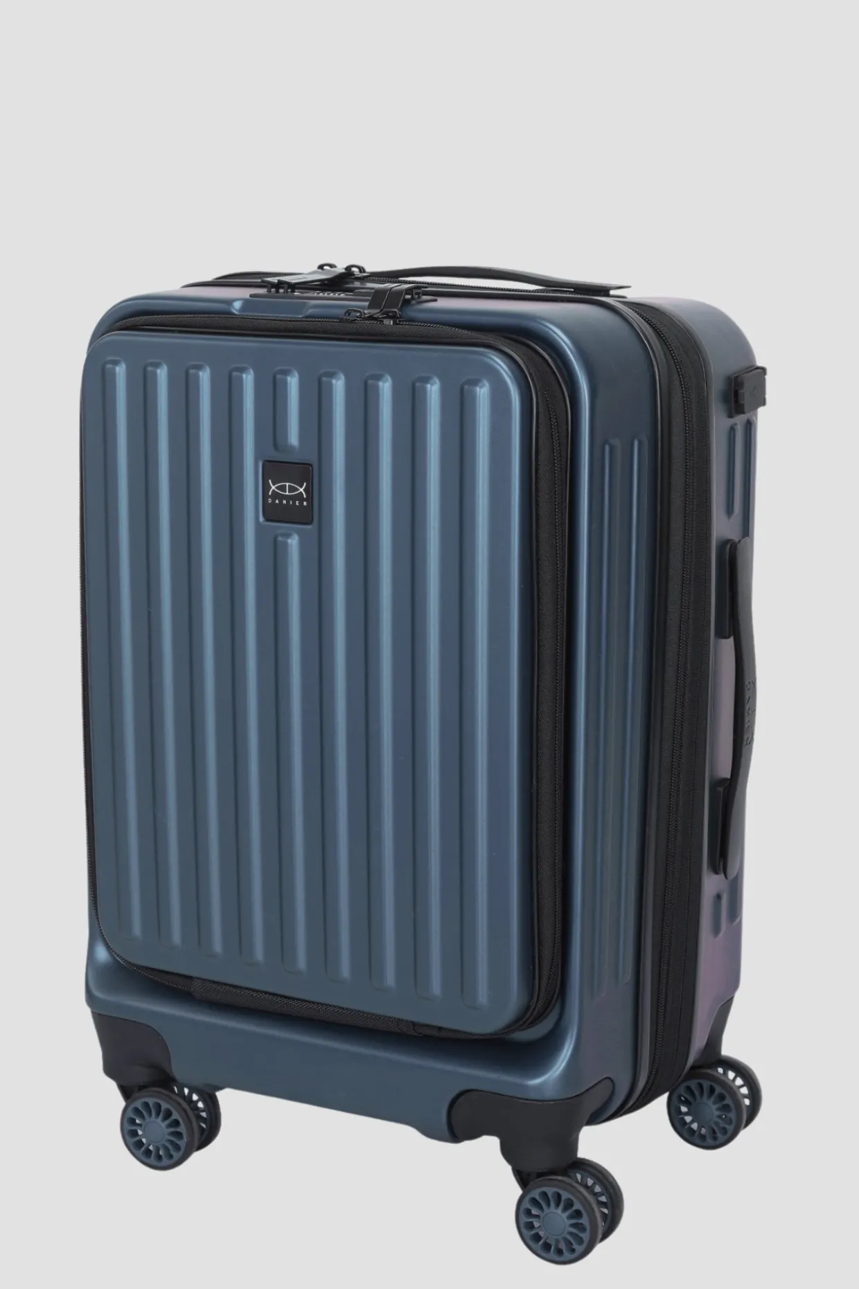 ADVENTURE SEEKER 20