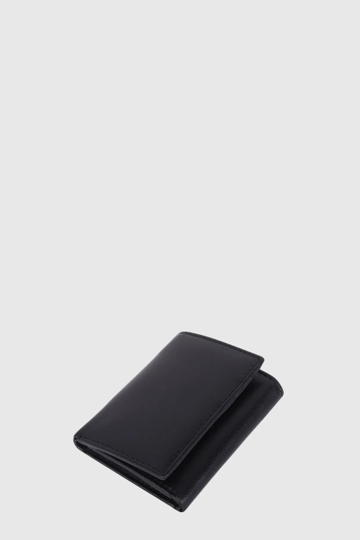 DOMINIC TRI-FOLD WALLET