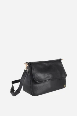 GWEN SATCHEL