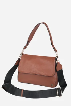 GWEN SATCHEL