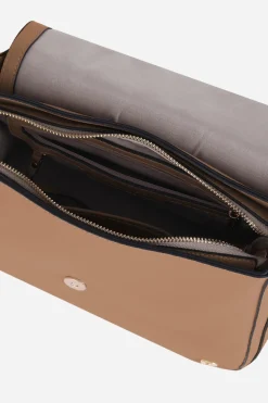 GWEN SATCHEL