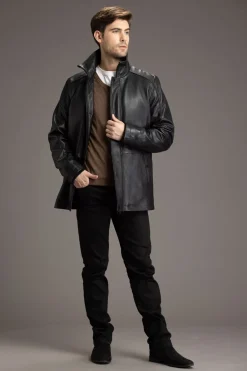 NIKOLAS