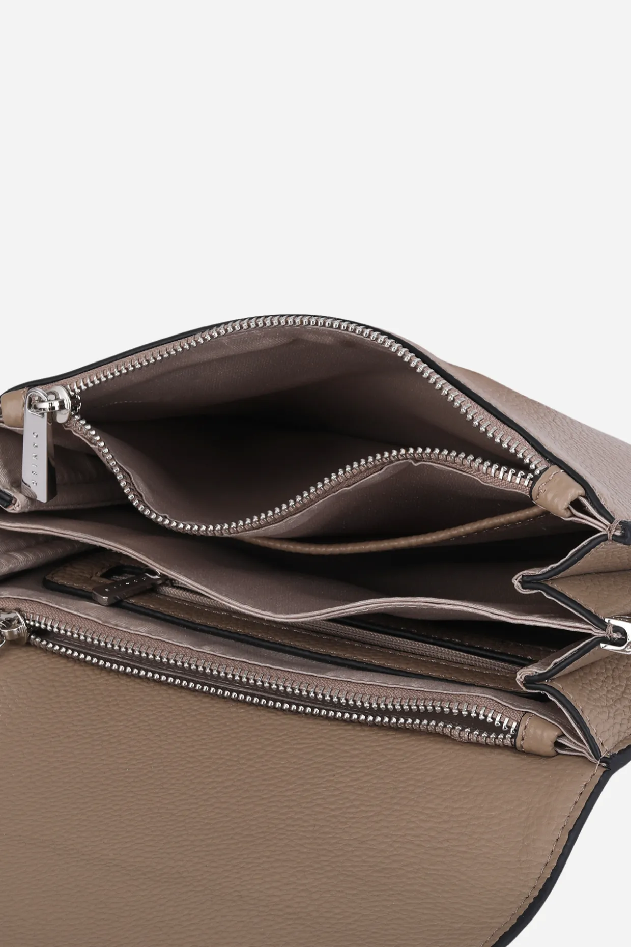 SUZY CROSSBODY
