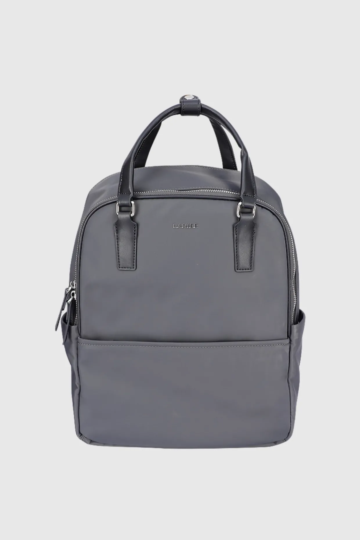 TRAVELPRO BACKPACK
