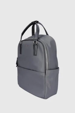 TRAVELPRO BACKPACK