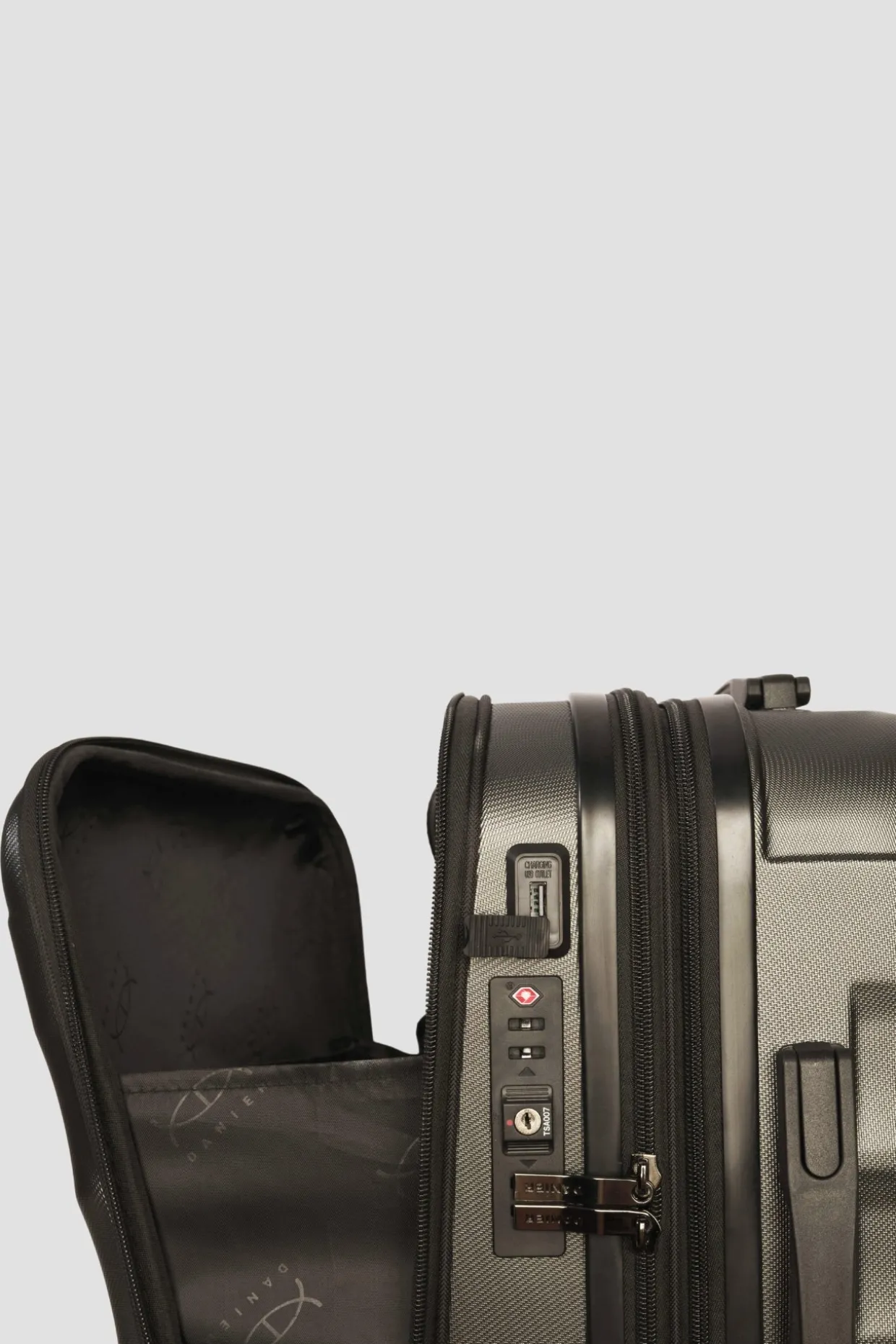 TRAVELPRO CARRY-ON LUGGAGE